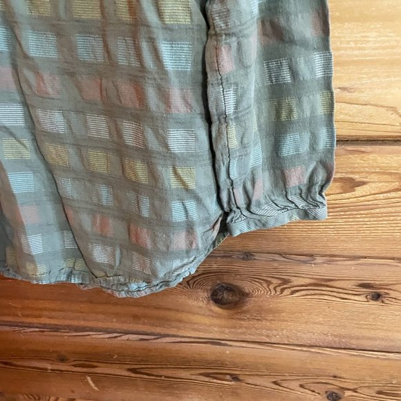 Prana green square printed sustainable blouse Size Medium - Picture 7 of 8